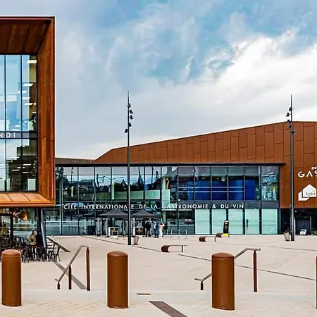 Rempart Tivoli Coeur De Apartman *