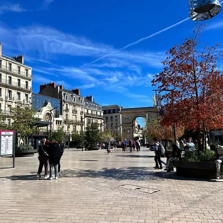 アパート Rempart Tivoli Coeur De ディジョン