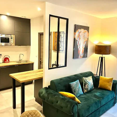 Rempart Tivoli Coeur De *