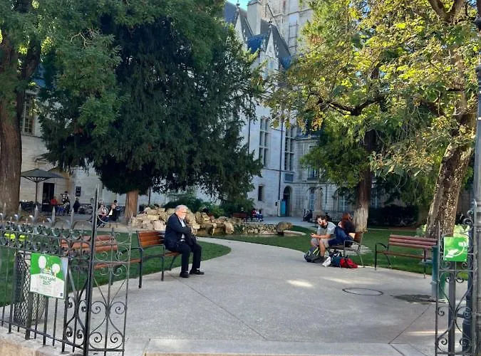 Apartamento Rempart Tivoli Coeur De *